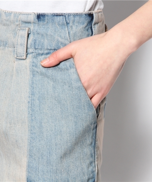 alcali（アルカリ）の「ブリーチ加工＋オーバーダイデニム　濃淡コクーンデニムスカート（スカート・レディース・ブルー/ライトブルー・3/2）」の7枚目の写真