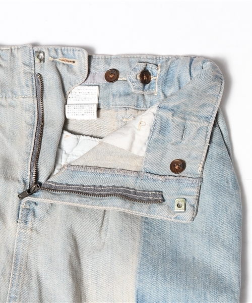 alcali（アルカリ）の「ブリーチ加工＋オーバーダイデニム　濃淡コクーンデニムスカート（スカート・レディース・ブルー/ライトブルー・3/2）」の5枚目の写真