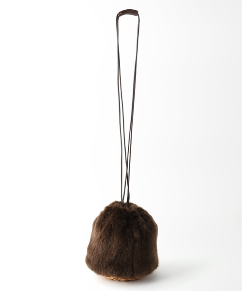 The Bagmati（ザバグマティ）の「【Bagmati / バグマティ】drawstring fur bag（ショルダーバッグ・レディース・ブラウン/キャメル/ブルー系その他・FREE）」の13枚目の写真
