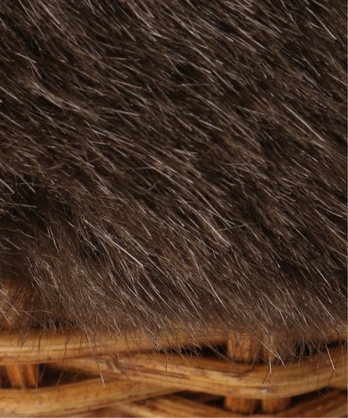 The Bagmati（ザバグマティ）の「【Bagmati / バグマティ】drawstring fur bag（ショルダーバッグ・レディース・ブラウン/キャメル/ブルー系その他・FREE）」の6枚目の写真