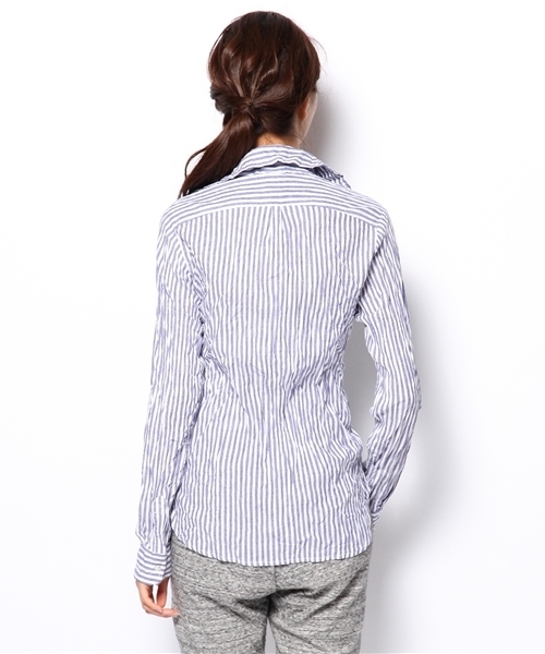 LOUNGEDRESS（ラウンジドレス）の「クリンクルストライプシャツ（シャツ/ブラウス・レディース・その他18・ﾌﾘ-）」の4枚目の写真