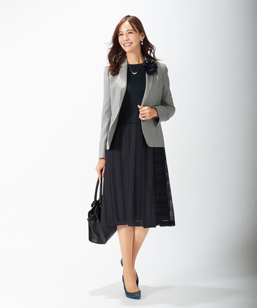 J.PRESS Ladies(J.プレス レディス)の「【セットアップ対応】シルクレーヨンスーティング テーラードジャケット(テーラードジャケット・レディース・グレー系・S)」の2枚目の写真
