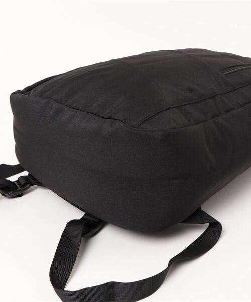 aimoha（アイモハ）の「ビジネスリュック（バックパック/リュック・メンズ・ブラック/グレー/ネイビー/ライトグレー・SMALL）」の16枚目の写真