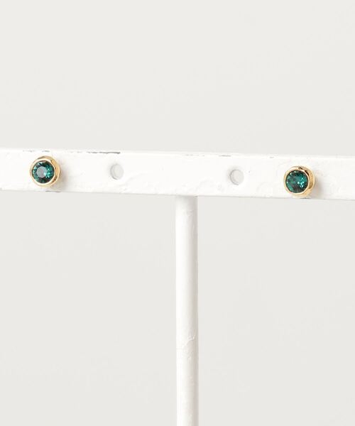 rovtski(ロフトスキー)の「Z)【LEF MADE】プチラウンドピアス(ピアス(片耳用)・レディース・イエロー/ホワイト/ピンク系その他/エメラルド/レッド/その他/ブルー/ベージュ/キナリ/グレー・FREE)」の5枚目の写真