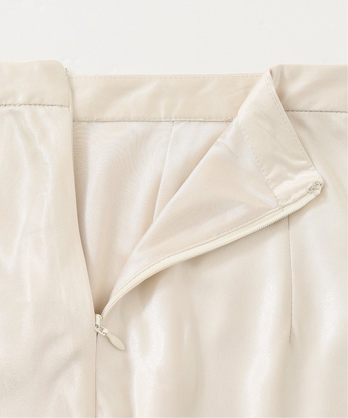 charles chaton シャルルシャトン サテンフリルスカート Charles Chaton（シャルルシャトン）の「embroidery レース