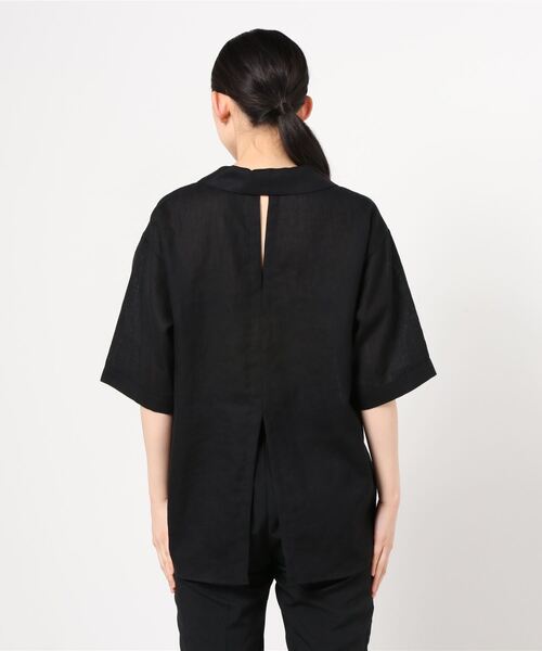 Munich(ミューニック)の「Munich(ミューニック)バックスリットシャツ(シャツ/ブラウス・レディース・ブラック/カーキ・FREE)」の3枚目の写真