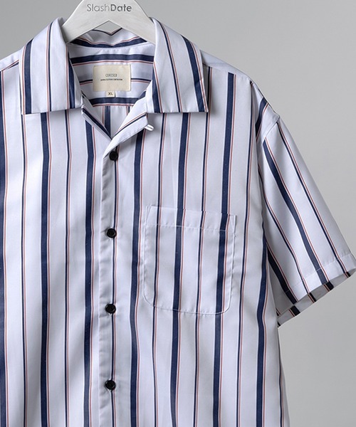 SlashDate（スラッシュデイト）の「ストライプオープンカラー半袖シャツ（シャツ/ブラウス・メンズ・ワインレッド/ホワイト/ブラック/ネイビー/グリーン・M/XL/L）」の2枚目の写真