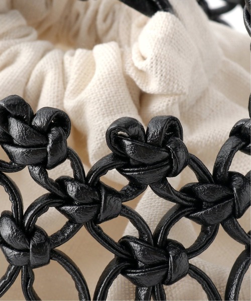 Simplicite（サンプリシテ）の「フェイクレザーメッシュ編みBAG◆（ハンドバッグ・レディース・ブラック/ベージュ/ブルー系その他・FREE）」の15枚目の写真