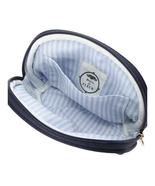 Maison de FLEUR（メゾンドフルール）の「ネモフィラ刺繍ティッシュ