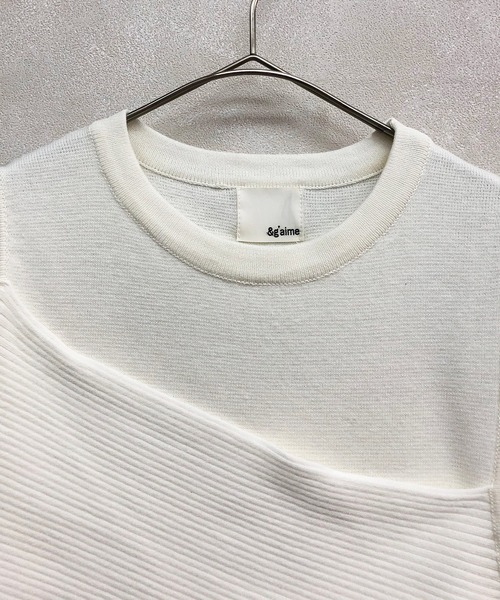 &g'aime(アンジェム)の「【&g'aime】アシンメトリースリーブニット(ニット/セーター・レディース・ホワイト/ブラック/ダークグリーン/ベージュ・FREE)」の21枚目の写真