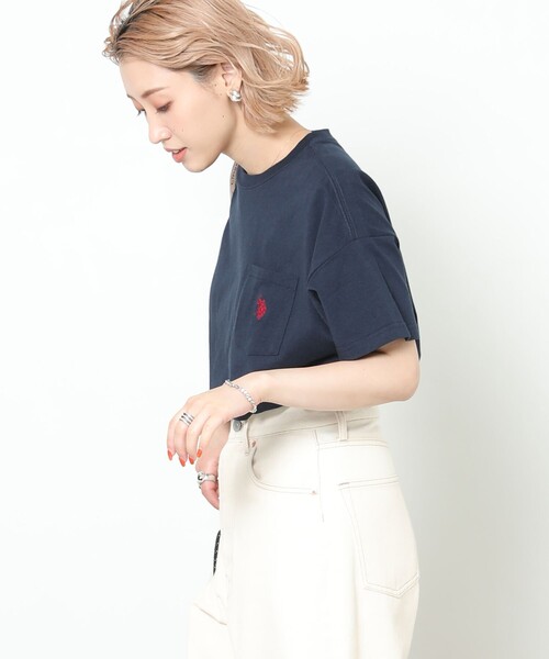 FREAK'S STORE（フリークスストア）の「▽【WEB限定】U.S.POLO ASSN./ユーエスポロアッスン　別注胸刺繍ポケットTシャツ（Tシャツ/カットソー・レディース・ホワイト/ブラック/ベージュ/ネイビー/グリーン/ラベンダー/ブルーグリーン/ネイビー系/ネイビー×ホワイト/ブラック×ベージュ・ﾌﾘ-）」の6枚目の写真