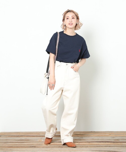 FREAK'S STORE（フリークスストア）の「▽【WEB限定】U.S.POLO ASSN./ユーエスポロアッスン　別注胸刺繍ポケットTシャツ（Tシャツ/カットソー・レディース・ホワイト/ブラック/ベージュ/ネイビー/グリーン/ラベンダー/ブルーグリーン/ネイビー系/ネイビー×ホワイト/ブラック×ベージュ・ﾌﾘ-）」の19枚目の写真