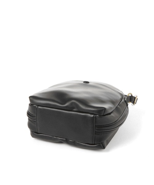 studio CLIP(スタディオクリップ)の「がばっと開くショルダーバッグ(ショルダーバッグ・レディース・ライトブルー/ブラック/アイボリー・FREE)」の18枚目の写真