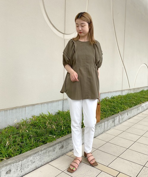 RIVE DROITE(リヴドロワ)の「【ZOZOTOWN限定】ボリュームスリーブタックブラウス(シャツ/ブラウス・レディース・ブラック/カーキ・FREE)」の7枚目の写真