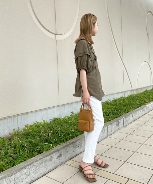 RIVE DROITE(リヴドロワ)の「【ZOZOTOWN限定】ボリュームスリーブタックブラウス(シャツ/ブラウス・レディース・ブラック/カーキ・FREE)」の8枚目の写真