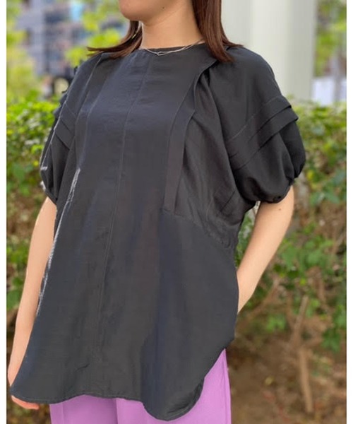 RIVE DROITE(リヴドロワ)の「【ZOZOTOWN限定】ボリュームスリーブタックブラウス(シャツ/ブラウス・レディース・ブラック/カーキ・FREE)」の11枚目の写真