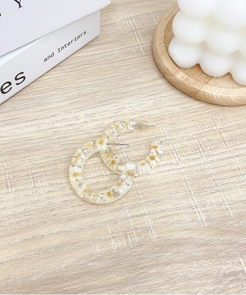 apres jour(アプレジュール)の「【apres jour×ARIAZ】フラワークリアピアス(ピアス(両耳用)・レディース・ホワイト/オフホワイト/イエロー・FREE)」の2枚目の写真
