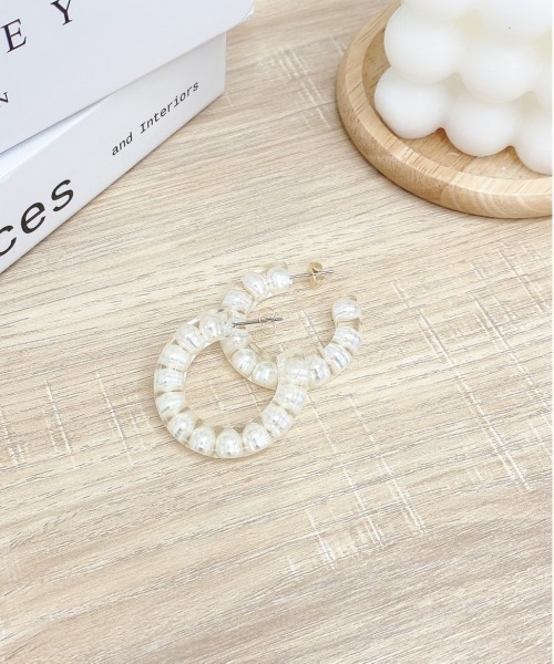apres jour(アプレジュール)の「【apres jour×ARIAZ】フラワークリアピアス(ピアス(両耳用)・レディース・ホワイト/オフホワイト/イエロー・FREE)」の4枚目の写真