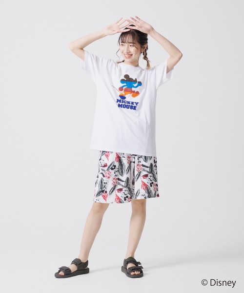 Disney(ディズニー)の「【DISNEY/ディズニー】 ミニ裏毛総柄ショーツ(その他パンツ・メンズ・その他1/その他2・MEDIUM/LARGE/X-LARGE)」の3枚目の写真