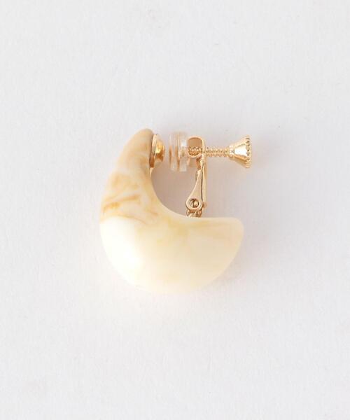 green label relaxing（グリーンレーベルリラクシング）の「マーブル ドロップ イヤリング（イヤリング・レディース・ベージュ/ブラウン/ケリー・FREE）」の7枚目の写真