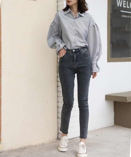 MAISON DE THERESE（メゾン ド テレーズ）の「細ストライプシャツブラウス ボリュームスリーブストライプシャツ（シャツ/ブラウス・レディース・ブルー/ブラック・MEDIUM/SMALL/LARGE）」の16枚目の写真