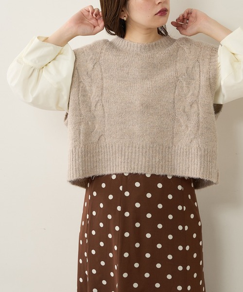 natural couture(ナチュラルクチュール)の「【WEB限定】バックボタンデザインほんわりベスト(ベスト・レディース・アイボリー/モカ/スミクロ・FREE)」の14枚目の写真