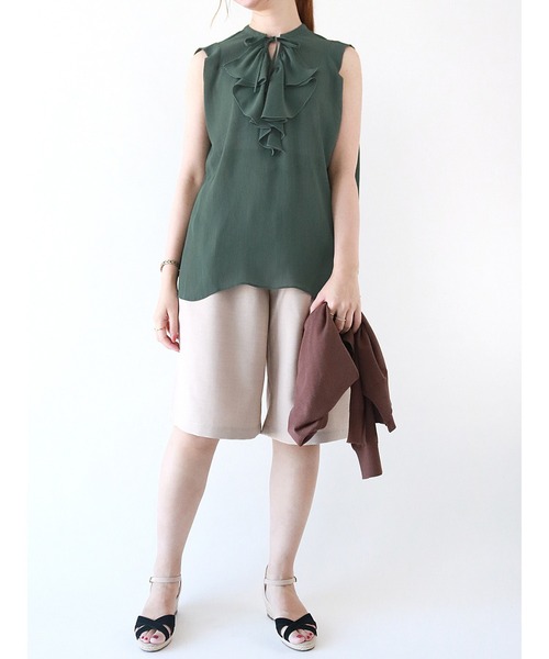 Te chichi(テチチ)の「楊柳シフォンラッフルブラウス(シャツ/ブラウス・レディース・ブラック/オフホワイト/グリーン・フリ-)」の7枚目の写真