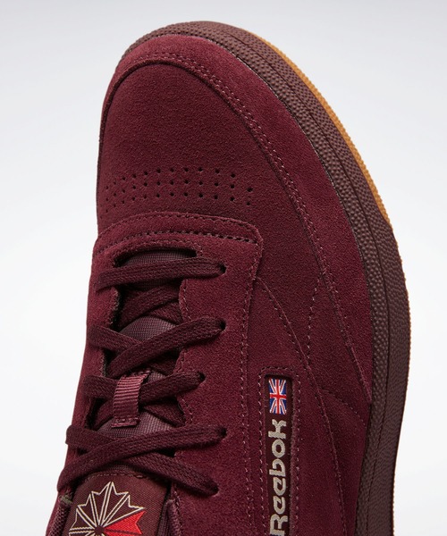 Reebok(リーボック)の「クラブシー / Club C 85 Shoes(スニーカー・メンズ・ブラック/マルーン・23.0cm/28.5cm/29.0cm/25.0cm/27.0cm/26.5cm/27.5cm/24.5cm/25.5cm/23.5cm/24.0cm/26.0cm/28.0cm)」の8枚目の写真