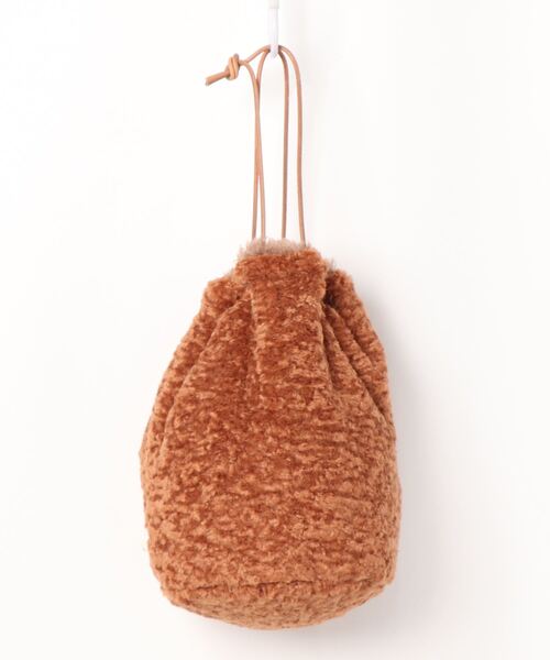 Doux archives（ドゥアルシーヴ）の「エコファーリバーシブル巾着（ハンドバッグ・レディース・モカ/グリーン/ベージュ・FREE）」の9枚目の写真