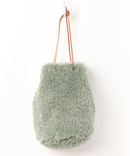 Doux archives（ドゥアルシーヴ）の「エコファーリバーシブル巾着（ハンドバッグ・レディース・モカ/グリーン/ベージュ・FREE）」の14枚目の写真