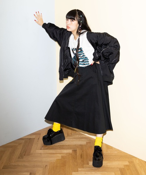 PUNYUS（プニュズ）の「ツイルロングスカート（スカート・レディース・ブラック/ベージュ/グリーン・1/2/4/3）」の15枚目の写真