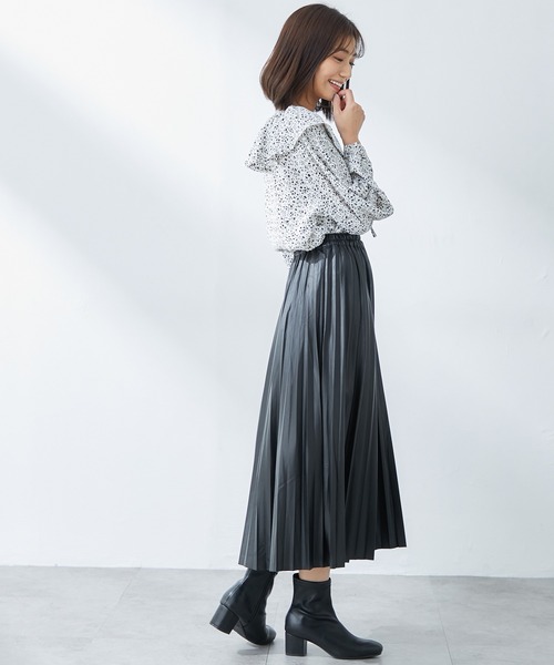 Honeys（ハニーズ）の「衿フリルブラウス（シャツ/ブラウス・レディース・ホワイト系その他/ブラック系その他/パープル系その他/ブラック/アイボリー・L/M/S）」の19枚目の写真