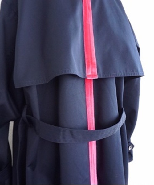 Thomas magpie(トーマスマグパイ)の「【THOMAS MAGPIE】バックラインコート(トレンチコート・レディース・ベージュ/ネイビー/ブラウン・M)」の19枚目の写真