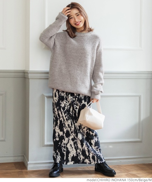 coca（coca）（コカ）の「【ユニセックス】もちもちオーバーサイズニット（ニット/セーター・レディース・ダークグリーン/ベージュ/ブラック・L/M）」の16枚目の写真