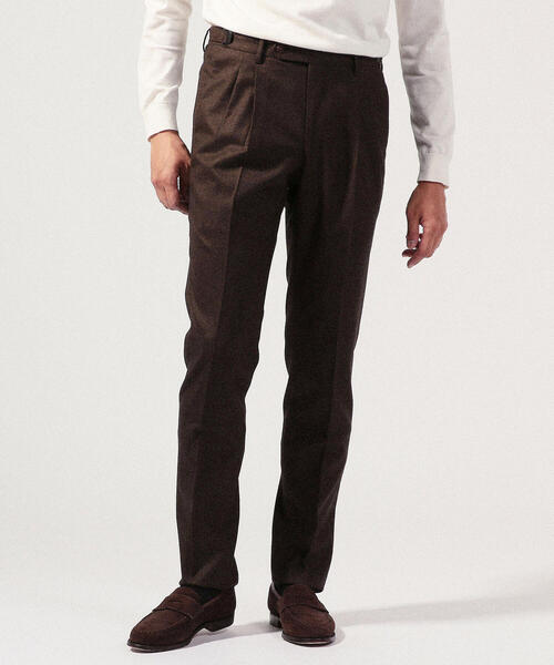 ★最終値下げ★【美品】ウールフランネル2プリーツサイドアジャスタースラックス TOMORROWLAND （トゥモローランド）の「ウールフランネル 2プリーツ