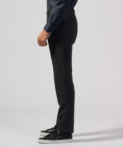 TOMORROWLAND （トゥモローランド）の「ウールフランネル 2プリーツ