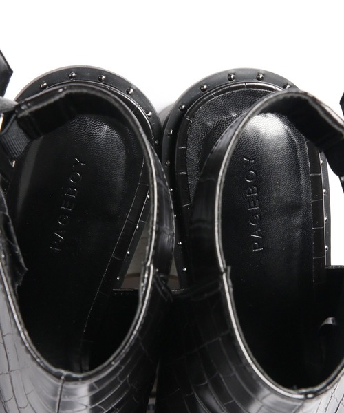 PAGEBOY(ページボーイ)の「スタッズボリュームサンダル(サンダル・レディース・ブラック系その他/ホワイト系その他/ブラック/ゼブラ・M/L)」の12枚目の写真