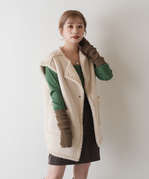 Kastane(カスタネ)の「配色ステッチアームウォーマー(アームカバー・レディース・ライトグレー/ブラウン/アイボリー・FREE)」の5枚目の写真