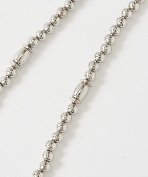 CIAOPANIC（チャオパニック）の「グラデボールチェーンロングネックレス（ネックレス・レディース・シルバー・FREE）」の7枚目の写真