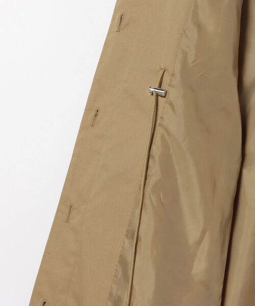 BEAMS HEART(ビームスハート)の「BEAMS HEART / オーバーヨーク ビッグ コート(トレンチコート・レディース・ベージュ/オリーブ・SMALL/MEDIUM)」の12枚目の写真