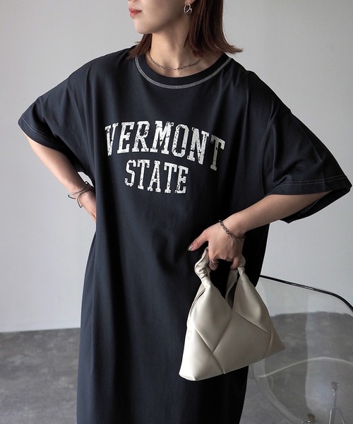 Riberry(リベリー)の「カレッジロゴ半袖ワンピース(ワンピース・レディース・ベージュ/ブルー/オートミール/スミクロ/ブラック×ホワイト・FREE)」の16枚目の写真