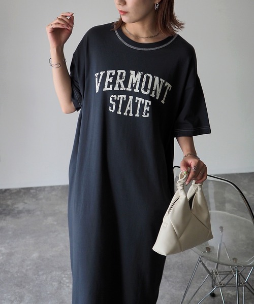 Riberry(リベリー)の「カレッジロゴ半袖ワンピース(ワンピース・レディース・ベージュ/ブルー/オートミール/スミクロ/ブラック×ホワイト・FREE)」の14枚目の写真