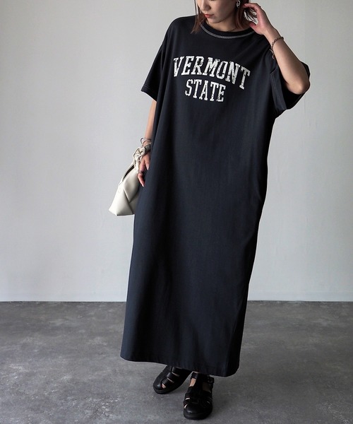 Riberry(リベリー)の「カレッジロゴ半袖ワンピース(ワンピース・レディース・ベージュ/ブルー/オートミール/スミクロ/ブラック×ホワイト・FREE)」の11枚目の写真