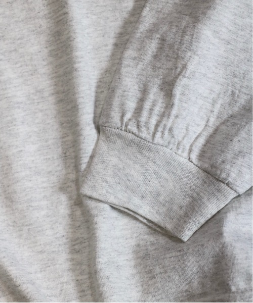 SUNNY  SPORTS（サニースポーツ）の「SUNNY SPORTS/サニースポーツ BOOKSTORE 90S YALE LOGO LS TEEブックストア90SイエールロゴL/S T-シャツ（Tシャツ/カットソー・メンズ・ライトグレー/ブラック/ネイビー/ホワイト・LARGE/MEDIUM）」の10枚目の写真