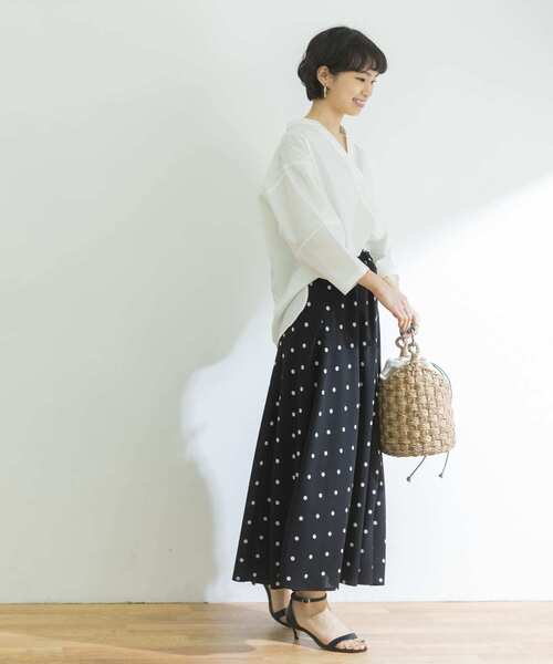 URBAN RESEARCH（アーバンリサーチ）の「ペーパータッチコットンブラウス（シャツ/ブラウス・レディース・ブルー/オフホワイト/ネイビー・FREE）」の10枚目の写真