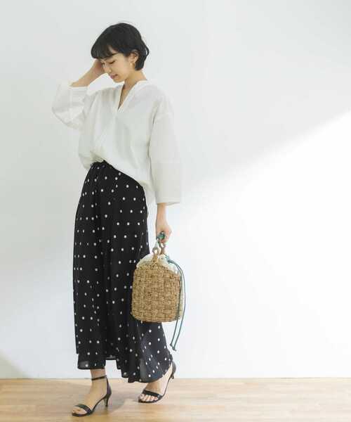 URBAN RESEARCH（アーバンリサーチ）の「ペーパータッチコットンブラウス（シャツ/ブラウス・レディース・ブルー/オフホワイト/ネイビー・FREE）」の11枚目の写真