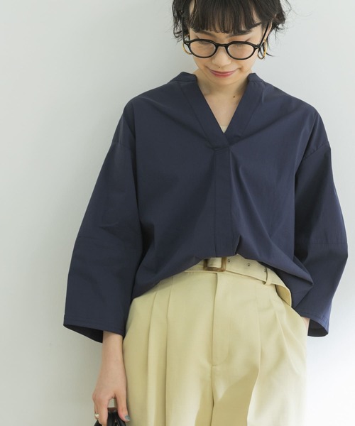 URBAN RESEARCH（アーバンリサーチ）の「ペーパータッチコットンブラウス（シャツ/ブラウス・レディース・ブルー/オフホワイト/ネイビー・FREE）」の12枚目の写真