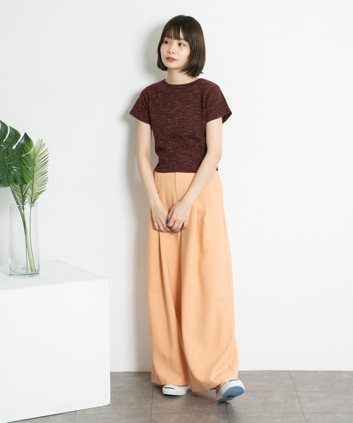 KBF(ケイビーエフ)の「クロップドミニTシャツ(Tシャツ/カットソー・レディース・オレンジ/ブルー/バーガンディー・ONE)」の4枚目の写真