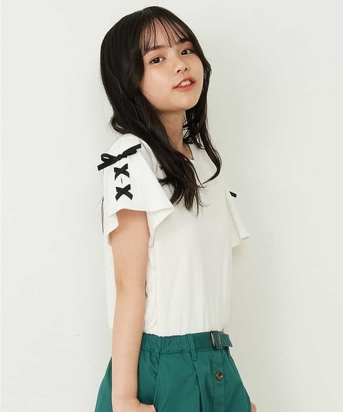 a.v.v（アーヴェヴェ）の「[140-150]レースアップリボンスリーブTシャツ（Tシャツ/カットソー・キッズ・ブラック/アイボリー/ライトパープル/ライトピンク/ミント/ホワイト/パープル・140/150）」の2枚目の写真