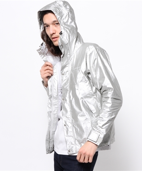 OUTLET(アウトレット)の「【WHO'S WHO gallery】VMwindbreaker(その他アウター・メンズ・シルバー・MEDIUM)」の5枚目の写真